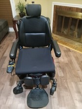 Red and Black Merits Vision Ultra Velocity Powerchair P325 EXCELLENT CONDITION