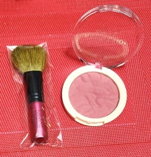 Revolution Blusher Reloaded - Rose Kiss & Included Bella Rose Blush Brush