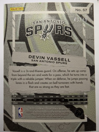 NBA 2022-23 Panini Court Kings #57 Devin Vassell 43/49 - Imagen 3 de 4