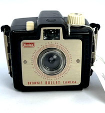 Kodak Brownie Bullet Camera Bakelite 1957-64