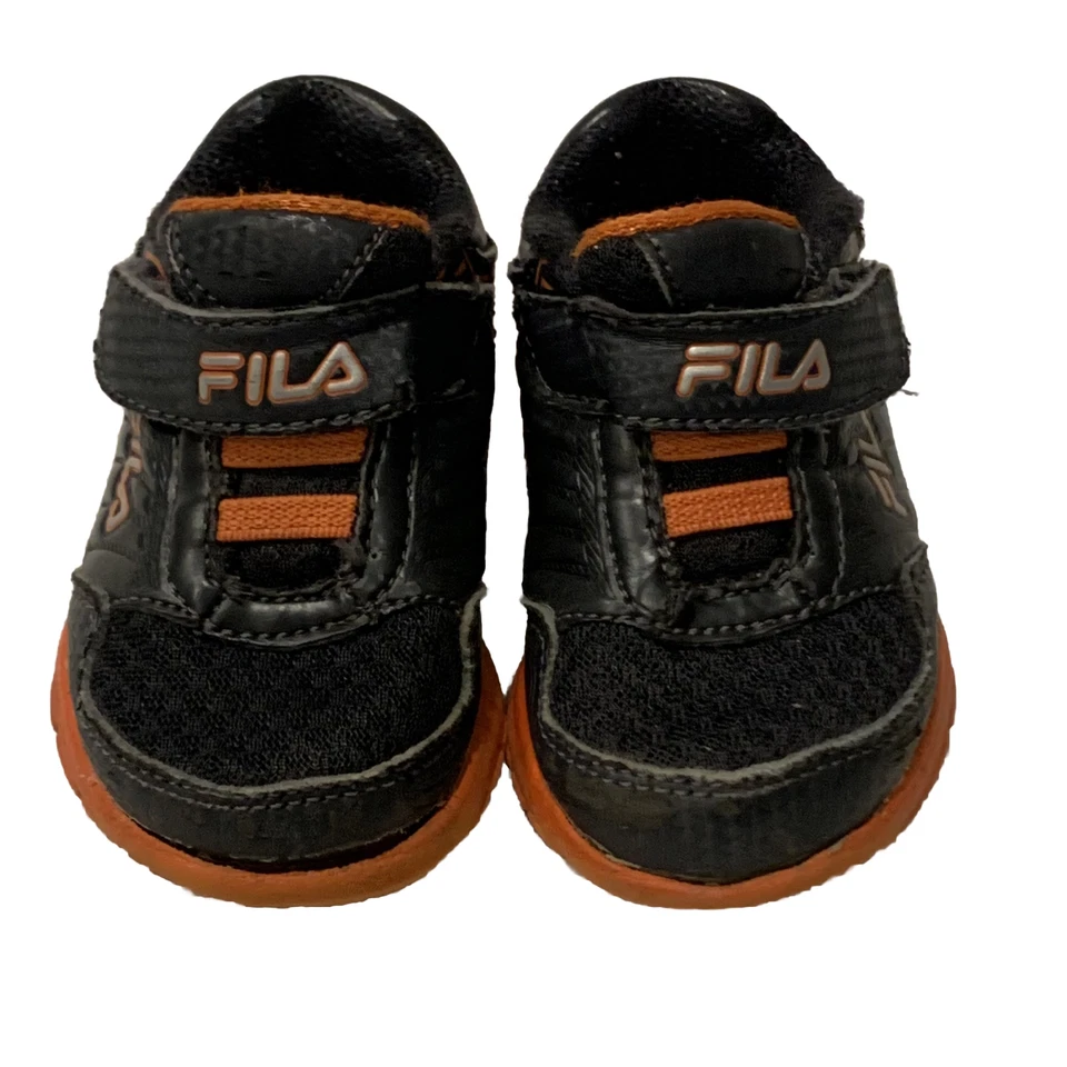 Tenis FILA Infantil Niño Pequeño Talla 5 Gris Naranja 7SR20461-088 Foto 2 de 4