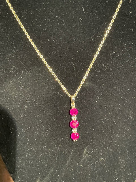 Yellow Gold, Ruby, 3 stone drop vertical pendent … - image 2