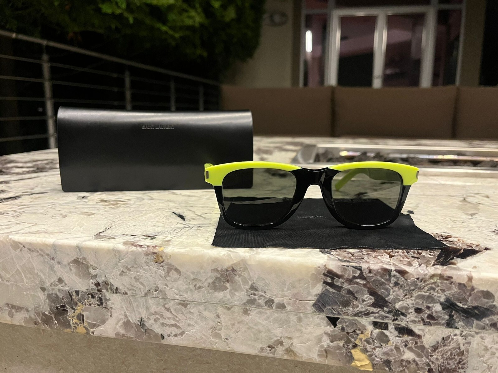 Occhiali da sole Saint Laurent Paris SL51 nero lime nuovi con etichette