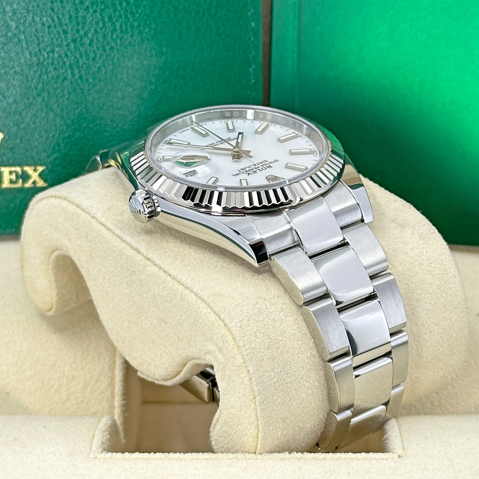 Rolex Datejust 41mm, White Index Dial, Oyster 126334-0009 Mint 2020 image 6