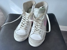 Nike Blazer Mid '77 Sneakers White and Pink youth 5
