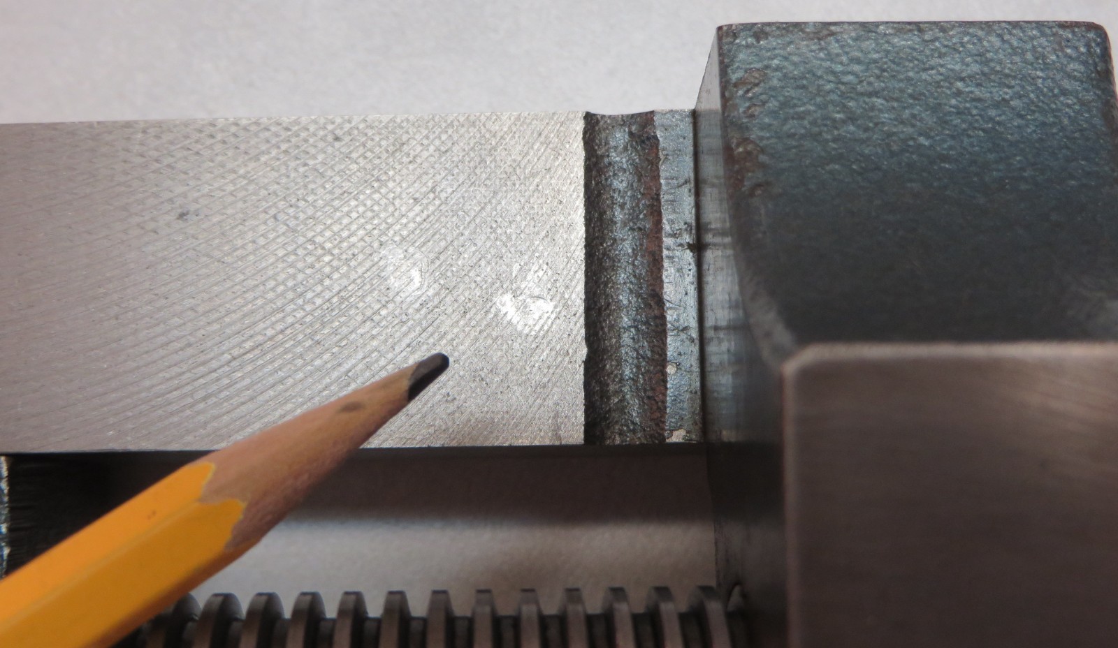 PALMGREN 4" DRILL PRESS VISE, VERY CLEAN, USED, 4  1/16" OPENING.