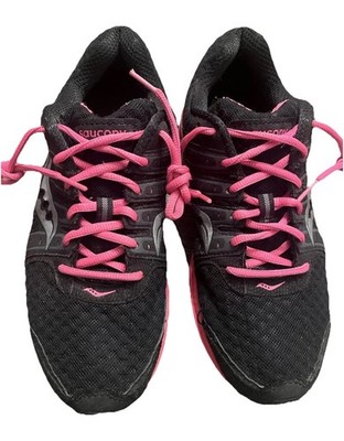 Saucony Women s Sneakers Sz 10. Black pink 