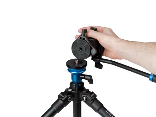 Benro A1573FS2 Video Tripod - Max Load 5.5 lb (2.5 kg) (b) - Picture 5 of 16