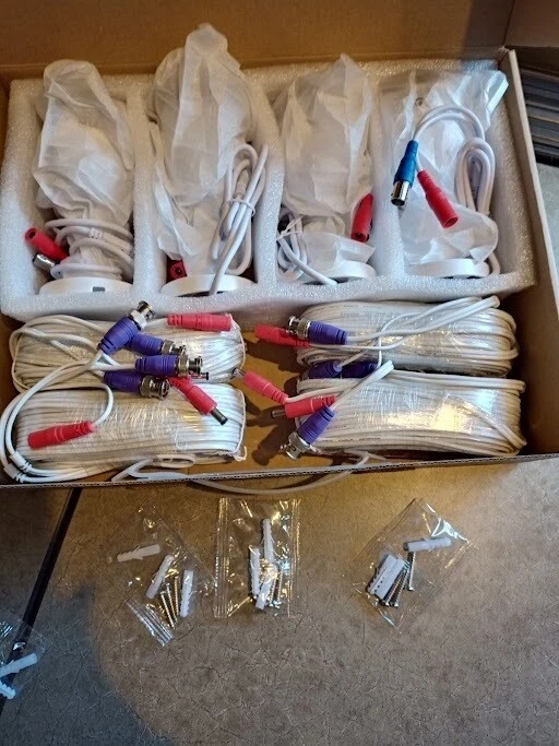 SWANN SMART SECURITY SYSTEM 8-PACK CAMERA KIT (NO DVR) SWDVK-845808WL - INCOMPLE - Image 4 of 4