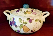 CENTRUM PORCELAIN SOUP TUREEN MADELINE DESIGN BY PATRICIA BRUBAKER