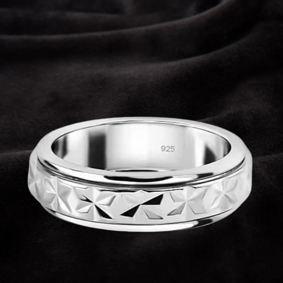 Platinum Plated Sterling Silver Diamond Cut Fidget Spinner Ring - Image 2 of 4