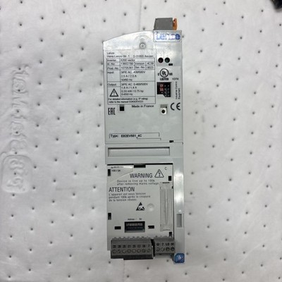 Lenze E82EV551-4C 8200 Vector Inverter Drive 3Ph .55kW/.75HP 400/500V 13602789