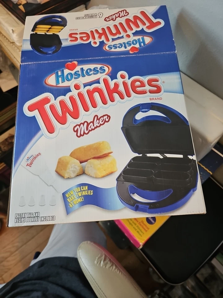 Anfitriona Twinkie Maker - 6 unidades para hornear Twinkies en casa Foto 2 de 4