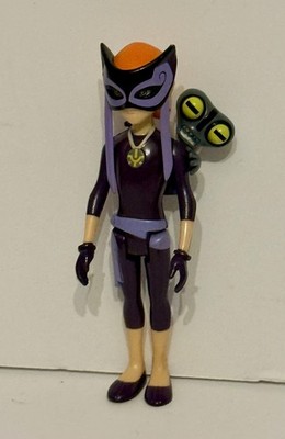 2007 Ben 10 Gwen Tennyson w/ Grey Matter 4  Action Figure Bandai