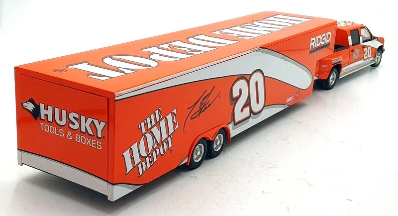 Brookfield 1/24 Scale B249903308-1 T.Stewart Home Depot Truck And Trailer - Image 2 of 4