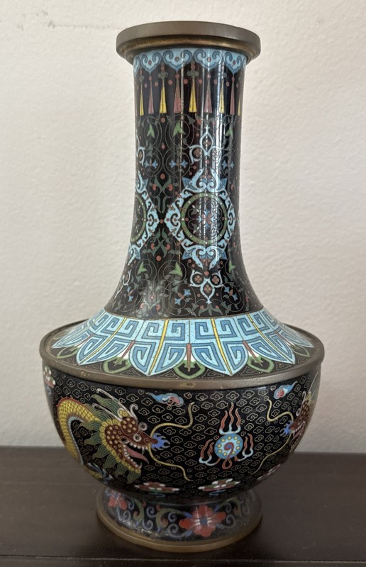 I8th/19th Century Chinese Antique Cloisonne Vase With Dragon Qing Dynasty 9”