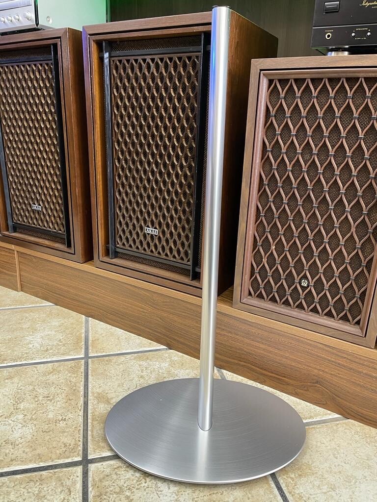 Original Aluminum Floor Stand for CD Bang & Olufsen Beocenter 2