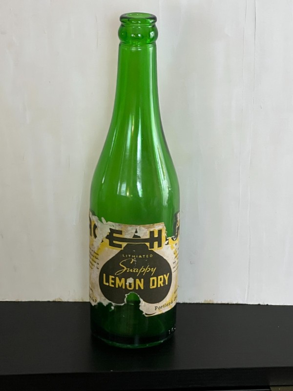 Ace-High Lemon Dry Bottle - 12 Oz - Albert's Products Co Portland, Oregon - 1949