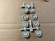 1 25 Scale Model Parts 32 Ford Phaeton Stock Innerouter Wheels No Box