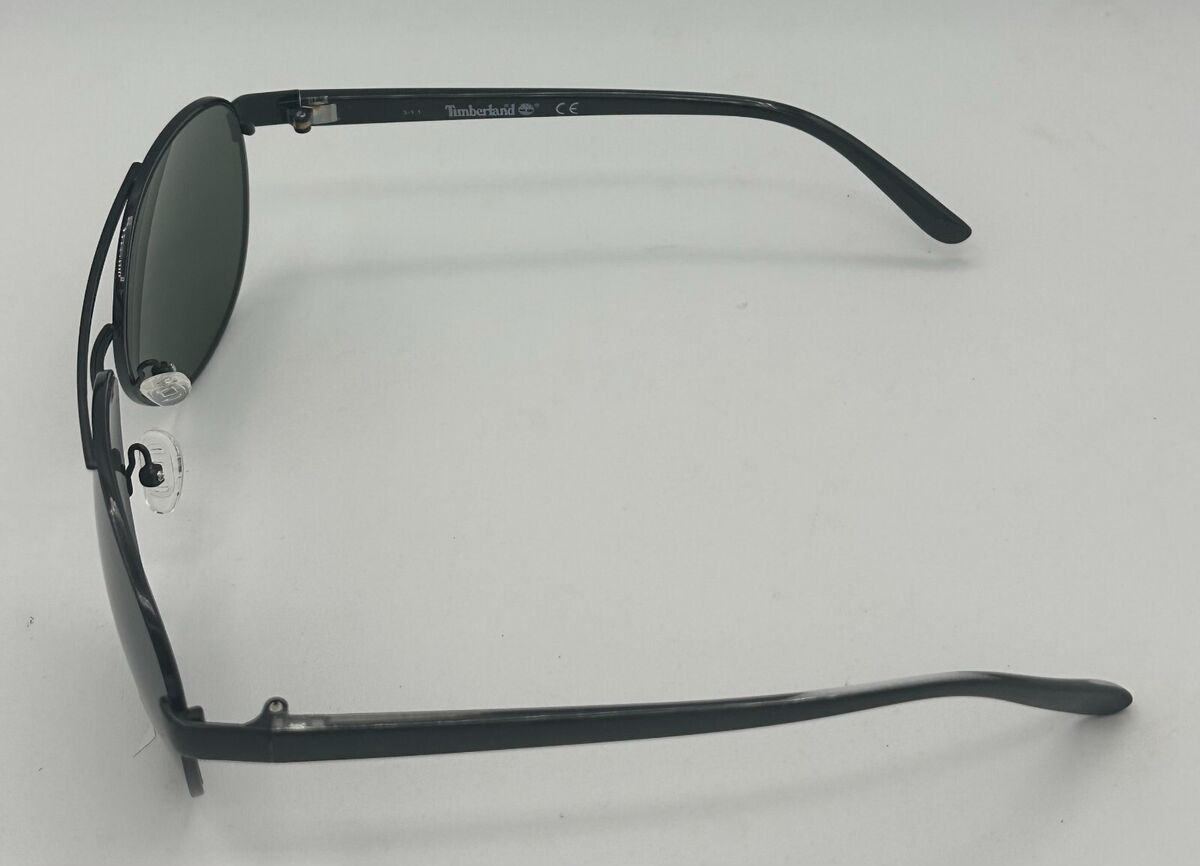 Timberland Men Shiny Black Sunglass Metal Aviator, Green Timberland Men Shiny Black Sunglass Metal Aviator, Green