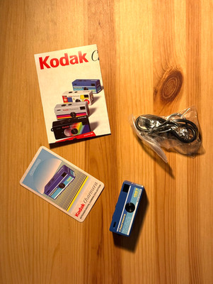 KODAK CHARMERA Schlüsselanhänger Digitalkamera + micro SD Karte