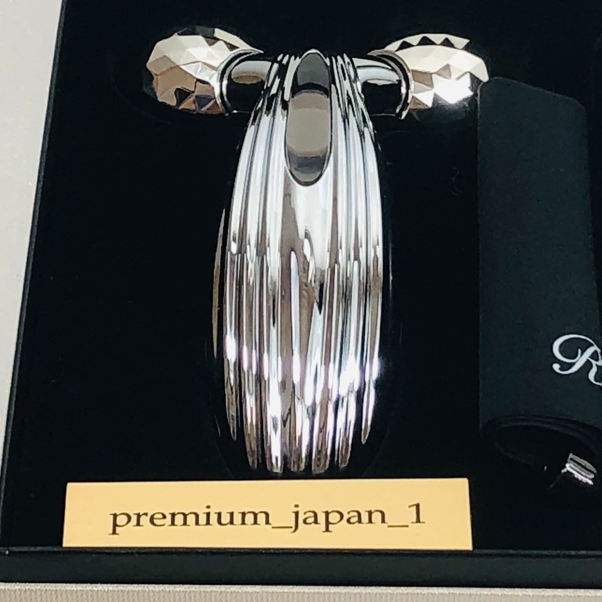 ReFa リファ　RF-PC2019B SILVER ReFa CARAT RAY RF-PC2019B MTG Platinum Beauty Facial Roller Handy