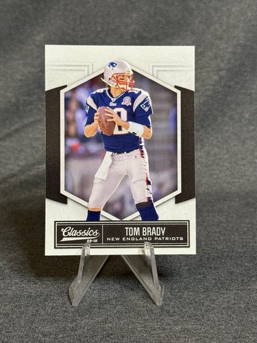 Tom Brady 2010 Panini Classics #59 - Picture 1 of 2