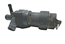 Pompe à eau Mercedes 209