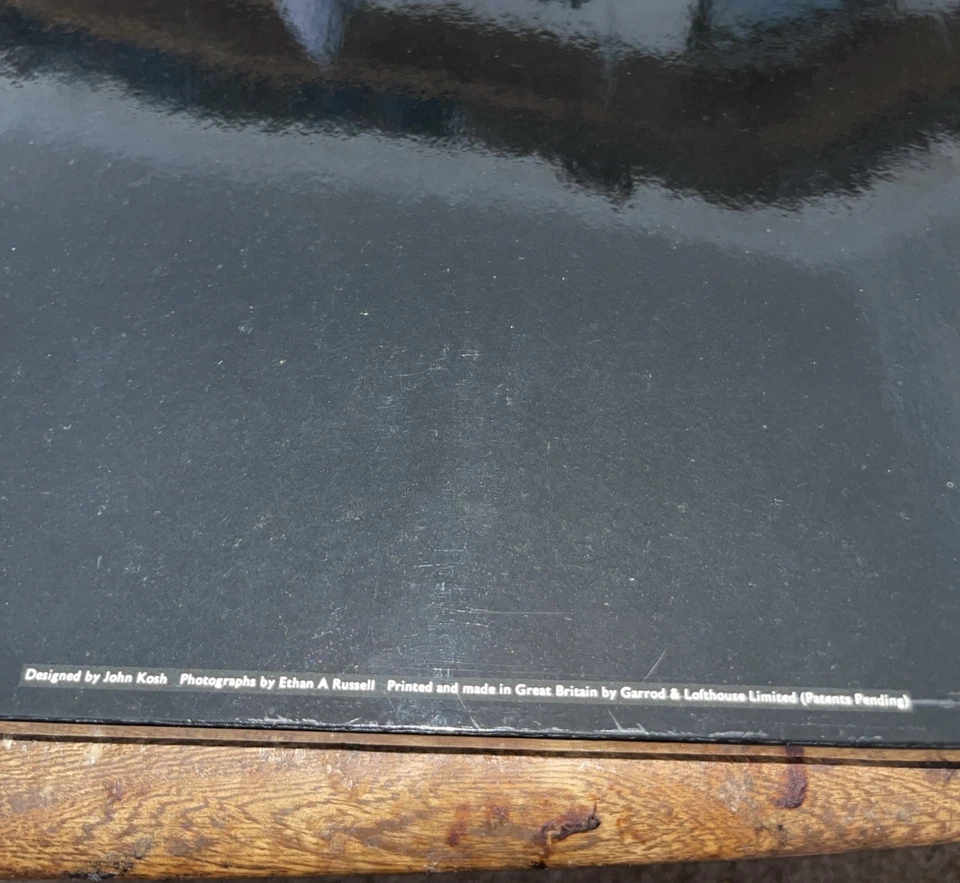 THE BEATLES LET IT BE BOX SET VINYL UK 1970 2U/2U POSTER . NM/NM. All Original - Image 2 of 4