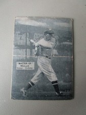 1934-36 R318 Heinie Manush Card #77--Low Grade-Washington Senators