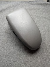 2000-2007 Ford Focus Center Console Armrest Arm Rest Gray Good Latch