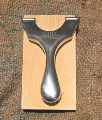 CATAPULT CARNAGE ALU ZWILLE KATAPULT SLINGSHOT SCHLEUDER