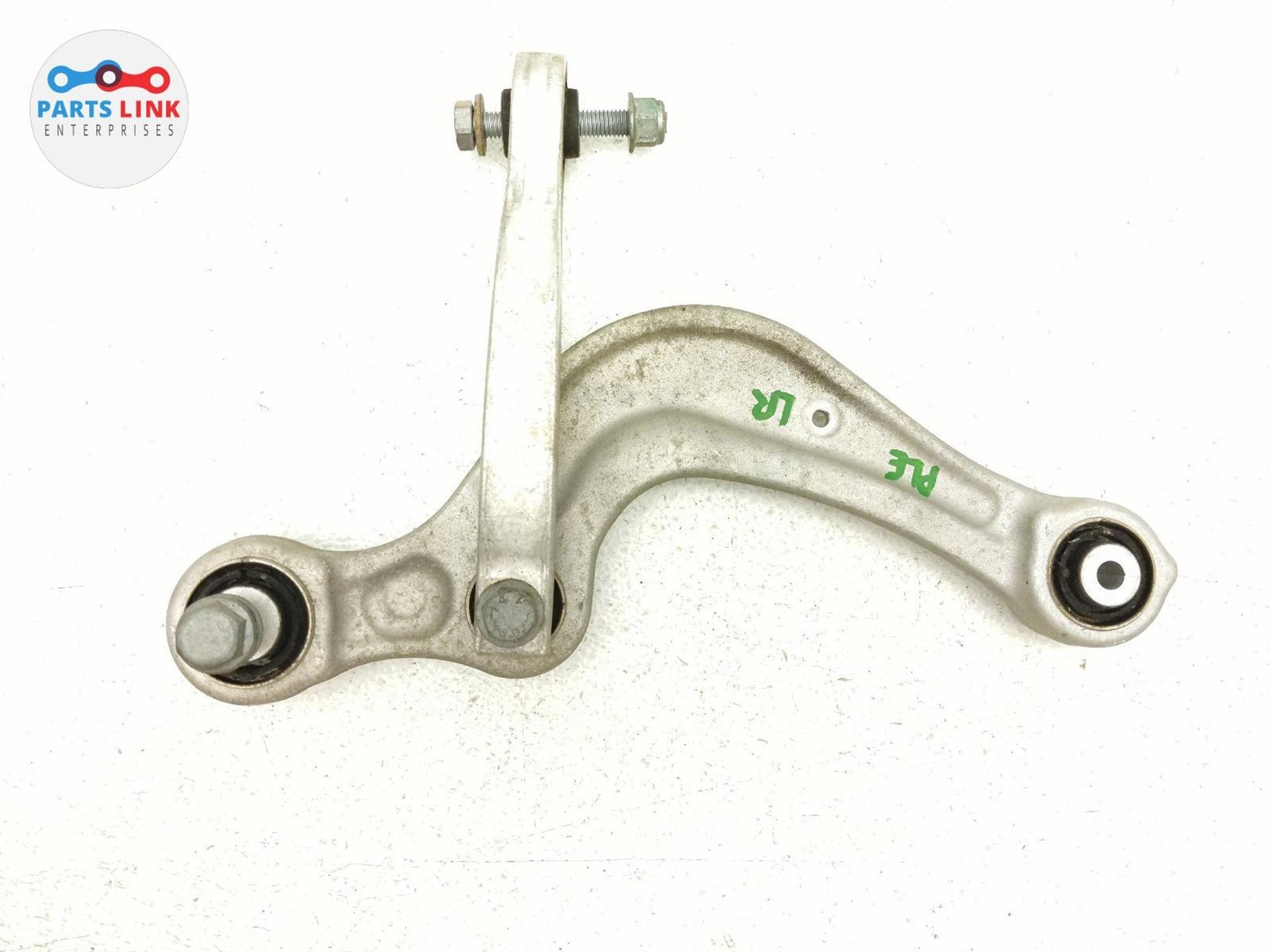 2016-20 BENTLEY BENTAYGA REAR LEFT CONTROL ARM TRACTION CONTROL WISHBONE LINK 3K