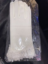Women s White Church/Dress Gloves