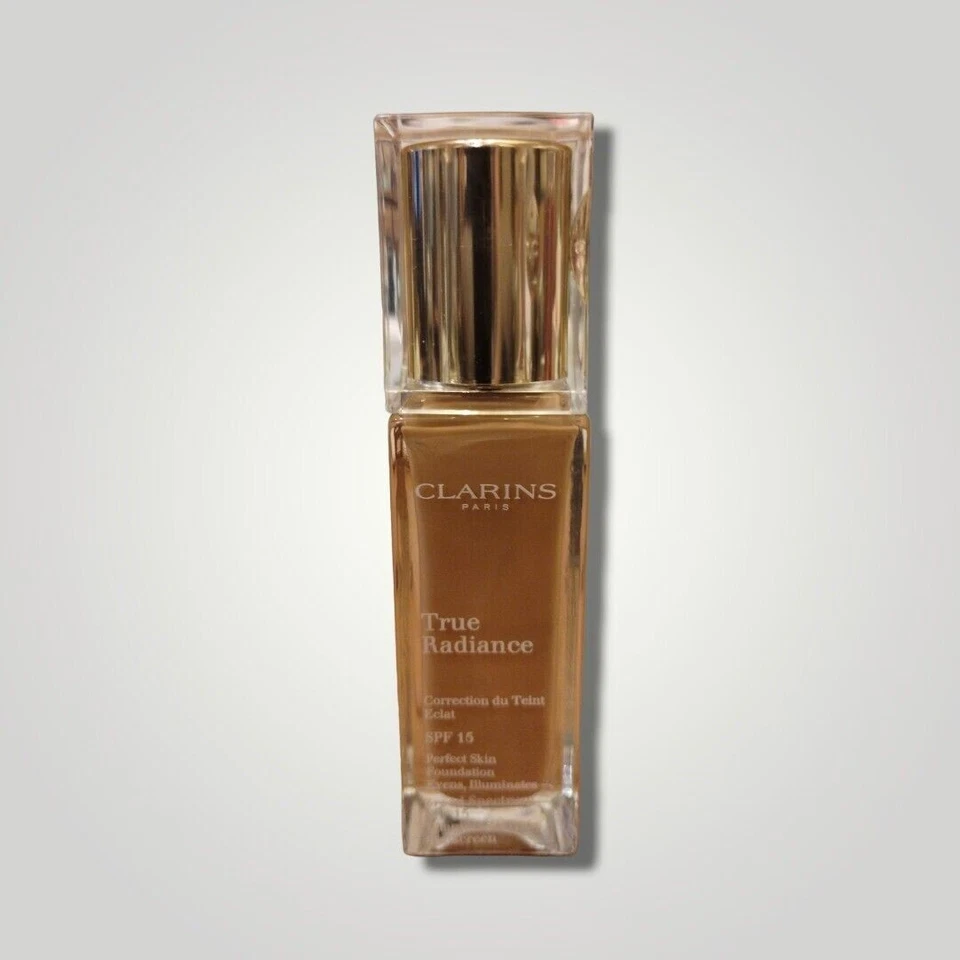 Clarins True Radiance 114 Cappucino Matte Perfect Skin Foundation - 1.1 fl oz - Image 2 of 2