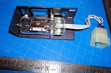 Varian 03-905836-00 Deuterium Lamp with assembly    D6