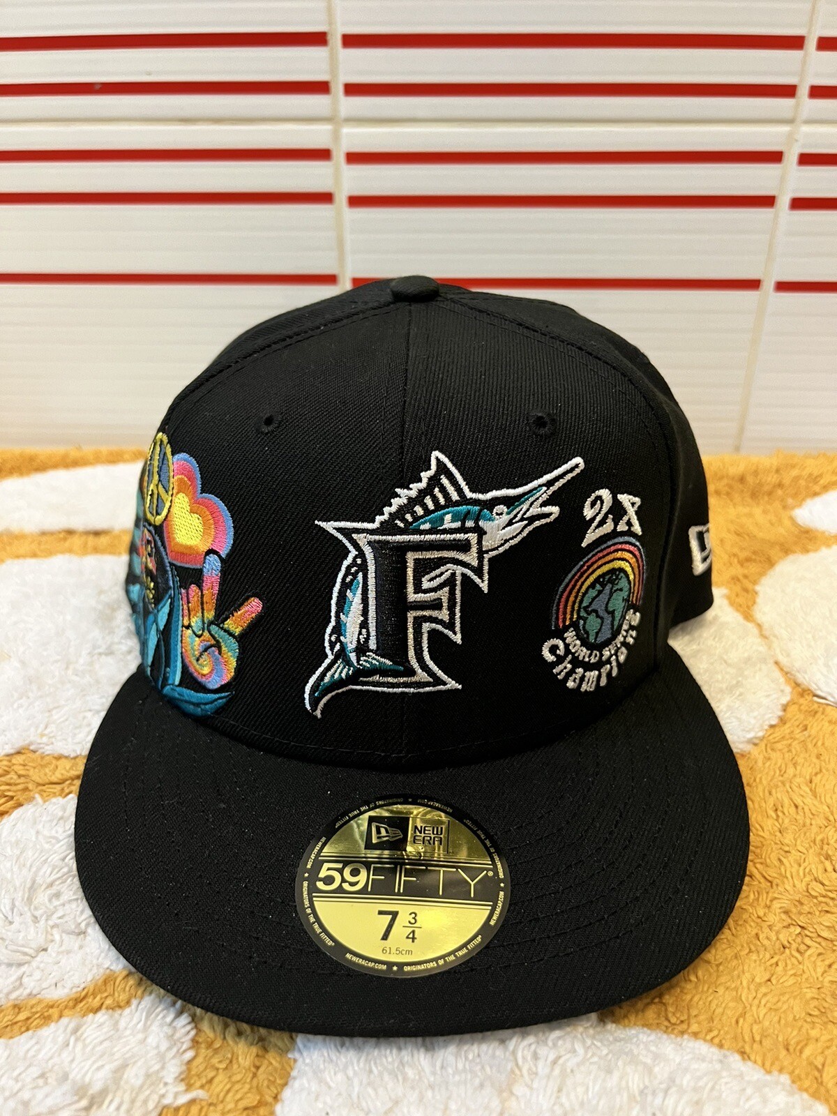 Picture 1 of 4