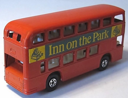 Matchbox Superfast, #74 Daimler Bus "Inn on the Park" in Box - Bild 4 von 6