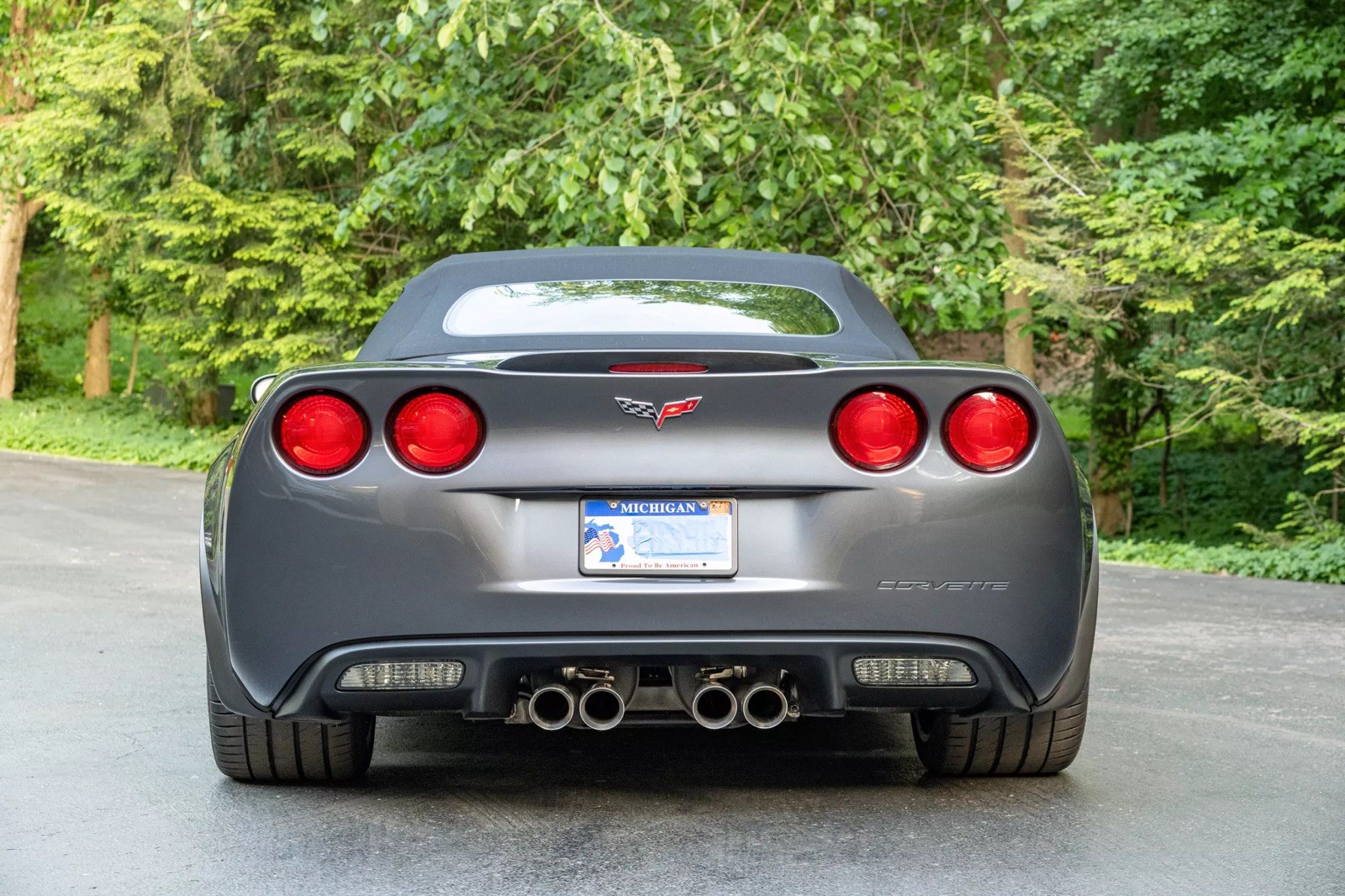 2011 Cyber Gray Metallic Chevrolet Corvette   | C6 Corvette Photo 9