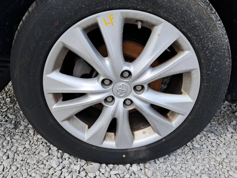 Used Air Cleaner Assembly fits: 2013 Toyota Rav4 4 cylinder 2ARFE engine Grade A - Image 2 of 4