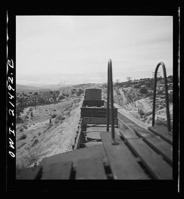 Photo:Railroad Freight Train Desert Hills 1930s-1940s Railroad Track View