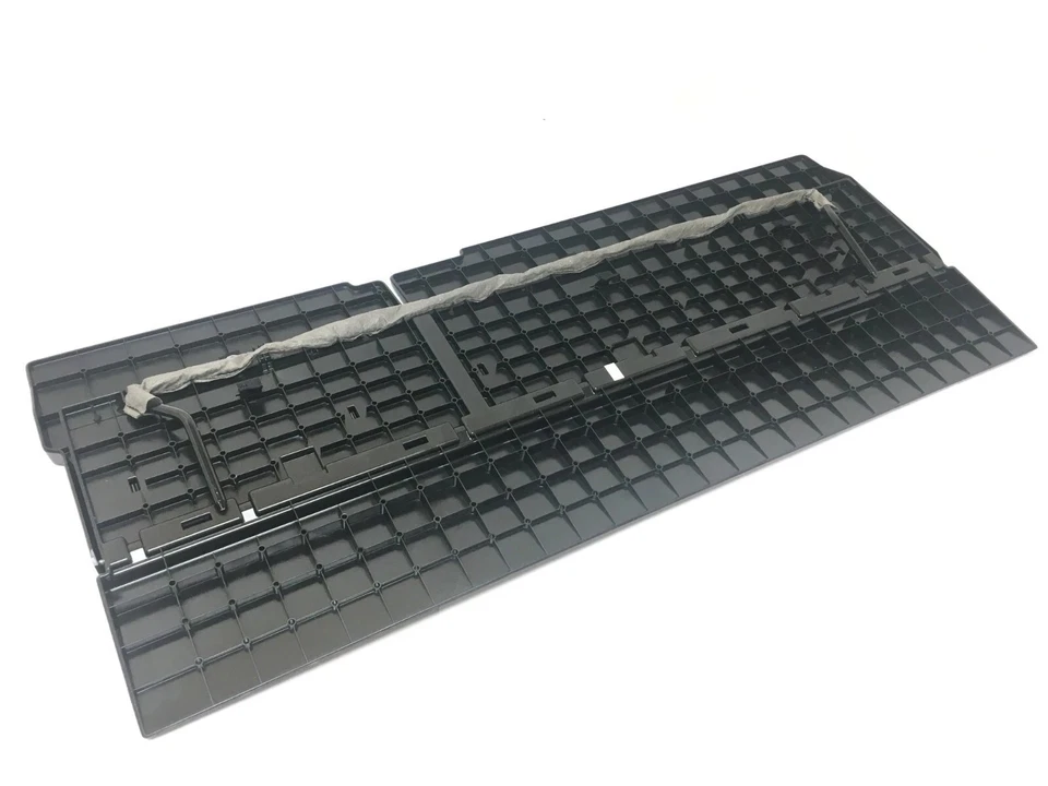 Panel de cierre de área de carga GM 2014-2017 GENUINO, PIEZA NUEVA DE FABRICANTE ORIGINAL, P/N 23426665 Foto 4 de 4