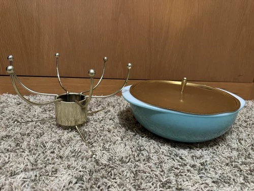 New ListingPyrex UFO Turquoise Casserole Rare HTF Complete Vintage