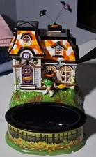 M&M's SPOOKY HOUSE AND CANDY DISH DEPT 56 LIGHTED a Few Chips And Missing A Bat
