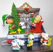 Peanuts Charlie, Lucy Football Snoopy Tabletop Musical Light Christmas Ornaments