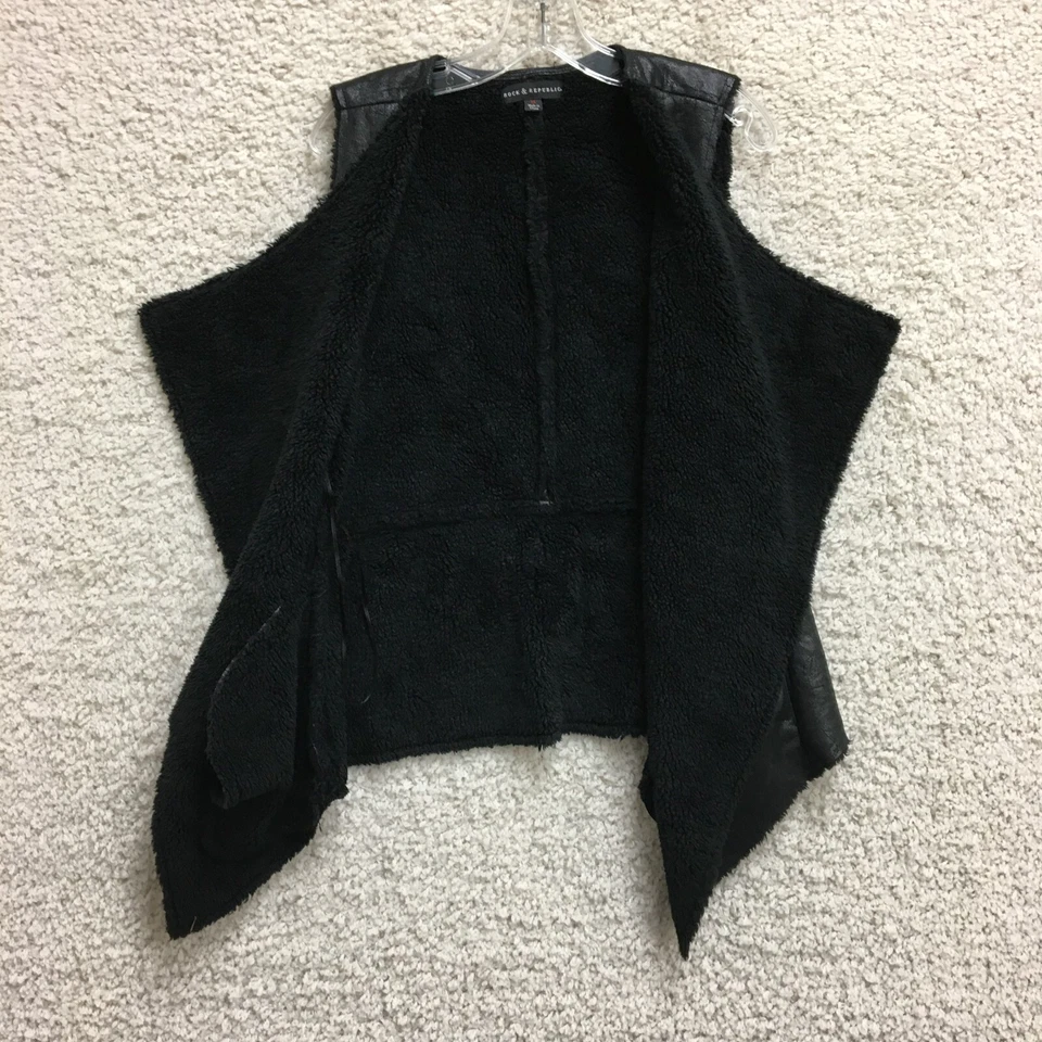 Жилет Rock & Republic средний взрослый черный искусственный мех кожа без рукавов открытый женский - Изображение 3 из 4