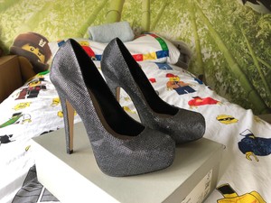 platform court shoes uk