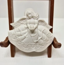 VTG 1996 Roman Inc. Heaven's Treasures Hanging Ornament White Angel With Heart