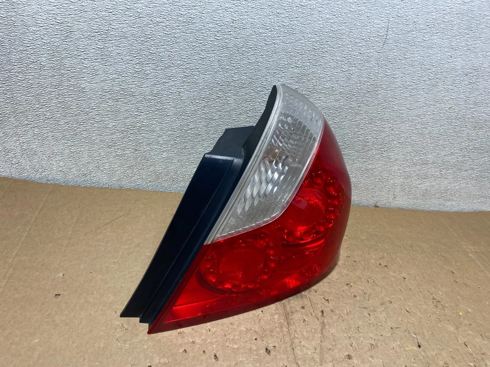 2006 2007 英菲尼迪 M35 M35X M45 右乘客侧尾灯 Oem V0268 DW — 第 3/4 张图片