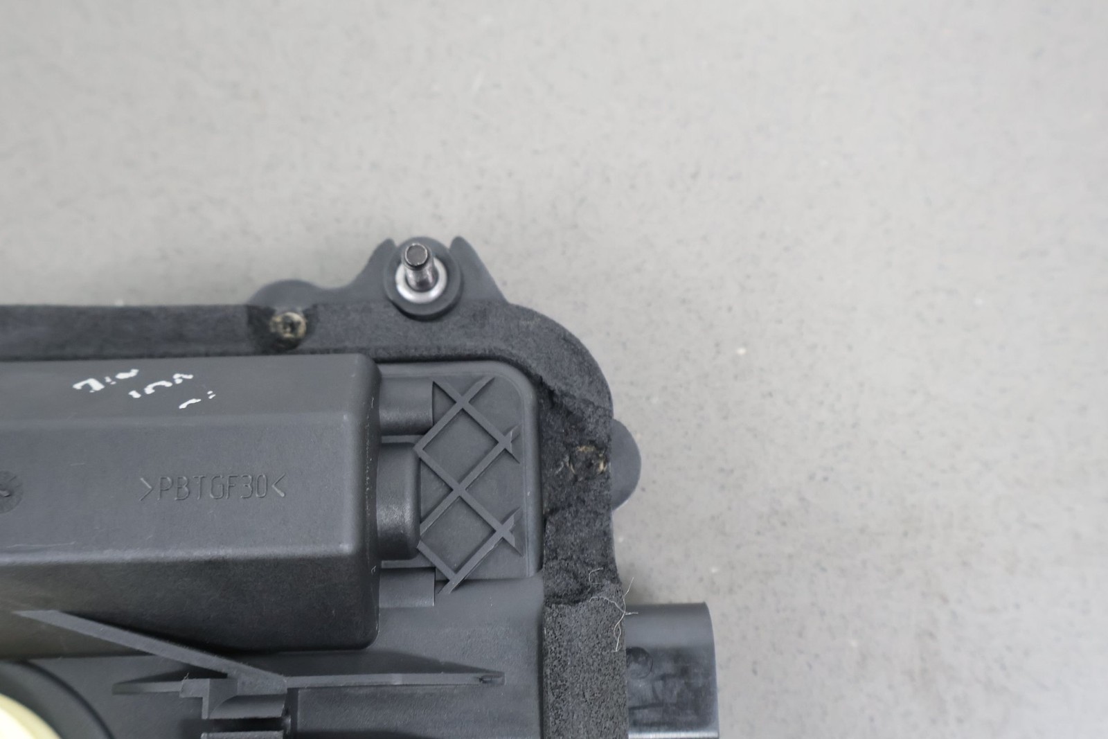 Bentley Continental Flying Spur 2006 Rear Left Door soft close actuator P/N 3D0837059B